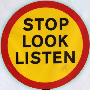 Stop Look Listen Circle (2)